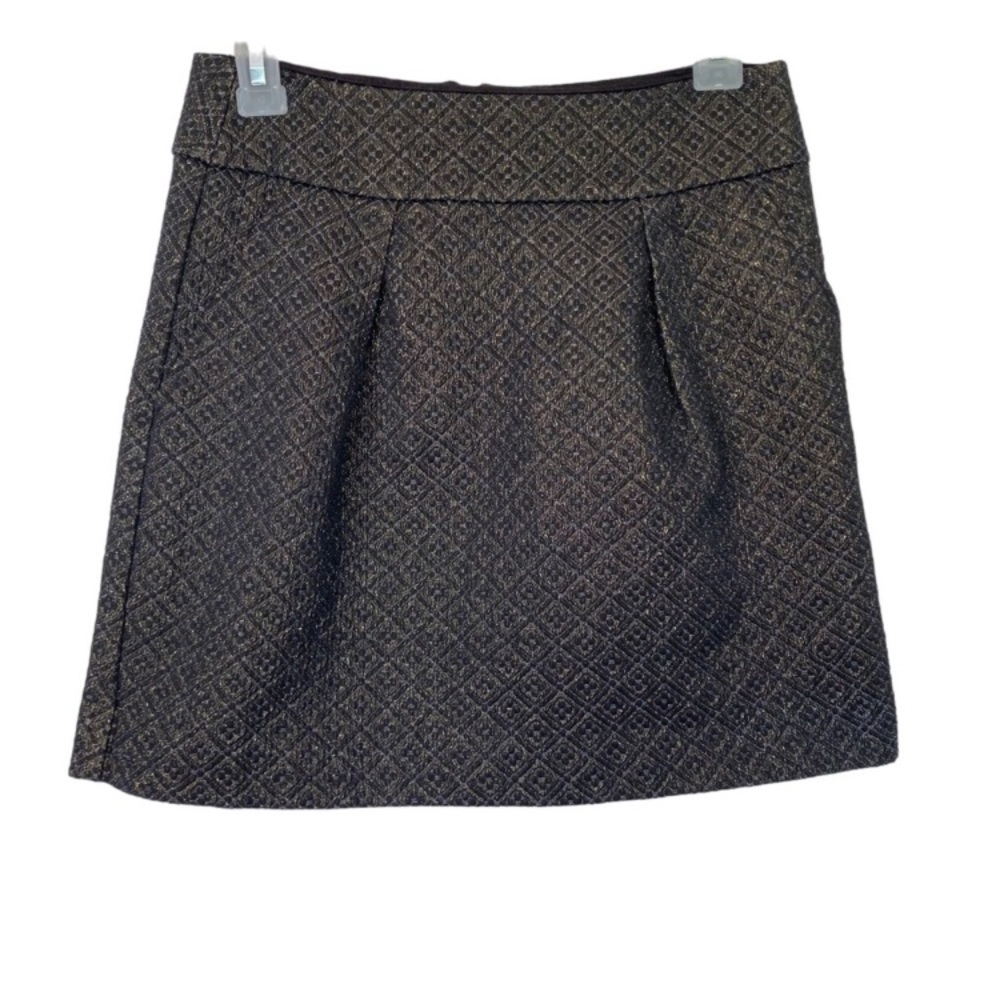 Loft Black and Gold Embossed Glitter Mini
Skirt Pockets 4P